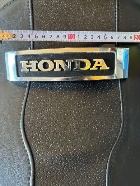 ホンダ 三又エンブレム台座付き