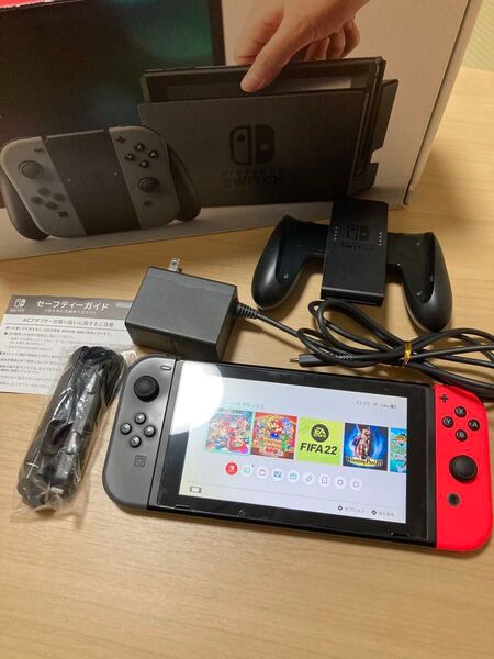 任天堂 NintendoSwitch 本体 Joy-Con 充電器等