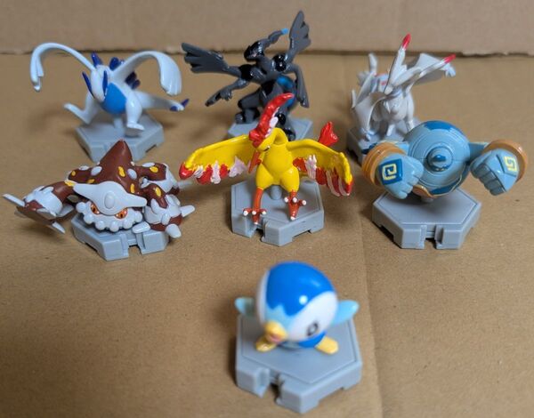 ポケモン モンコレプラス 7体 まとめて レシラム ゼクロム ルギア ゴルーグ