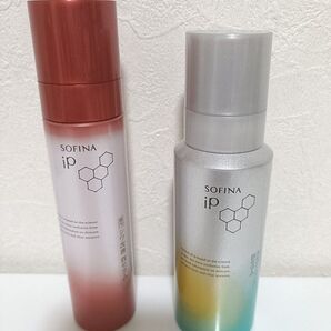 ソフィーナiP 水光ピーリング泡セラム120g