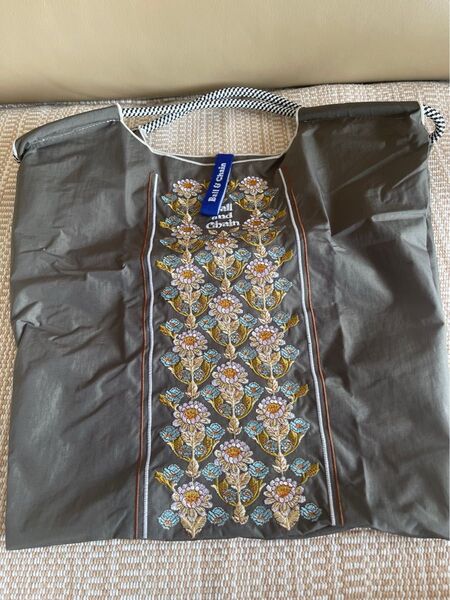 刺繍バッグ ストラップ付き