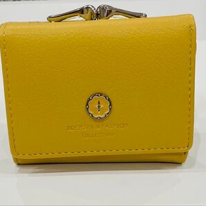 イエロー 三つ折り財布