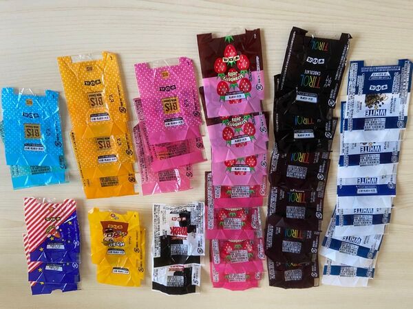 チロルチョコ 包み紙 34枚