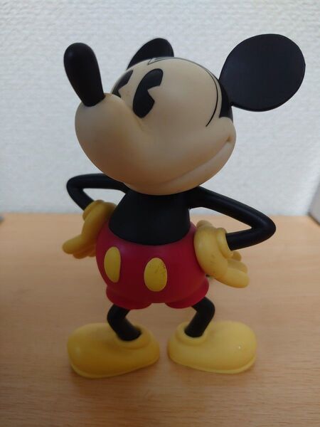 ディズニー メディコムトイ VCD ミッキーマウス COMIC フィギュア