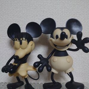 レトロ 廃版 ミッキーマウス ミニーマウスフィギュア セット メディコムトイ モノクロ