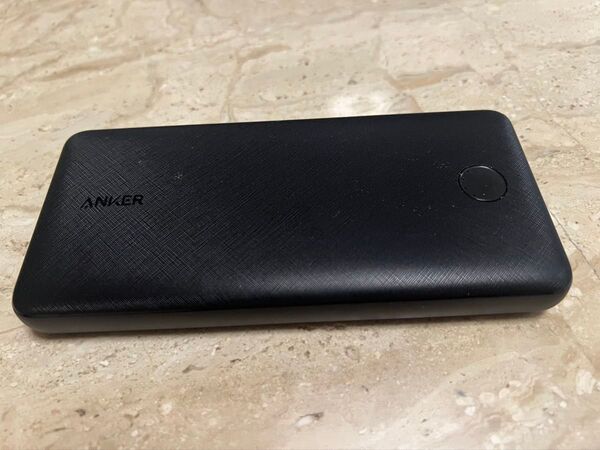 Anker PowerCore Essential 20000 Power モバイルバッテリー