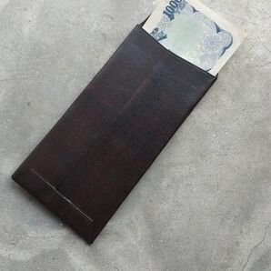 【ハンドメイド】ヌメ革手染めブラウンのヘソクリ袋(革封筒)
