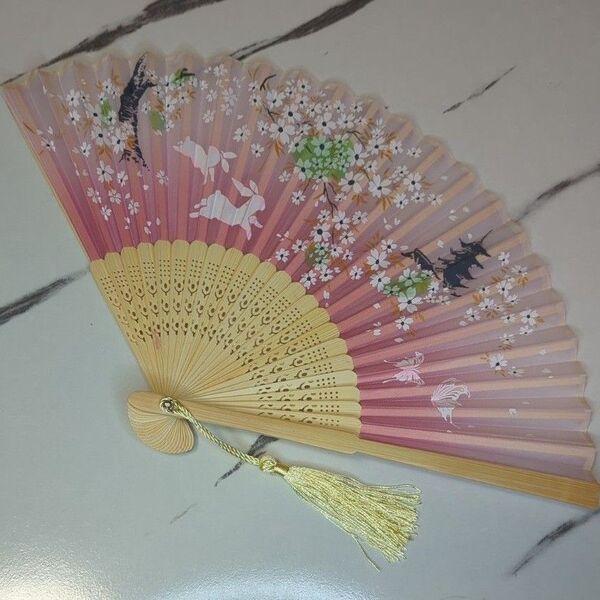 扇子 桜 花びら 蝶々 ピンク シルク 絹糸 日本舞踊 和装小物 舞扇子 花柄 夏祭り 花火大会 熱中症対策 扇 花柄 うちわ