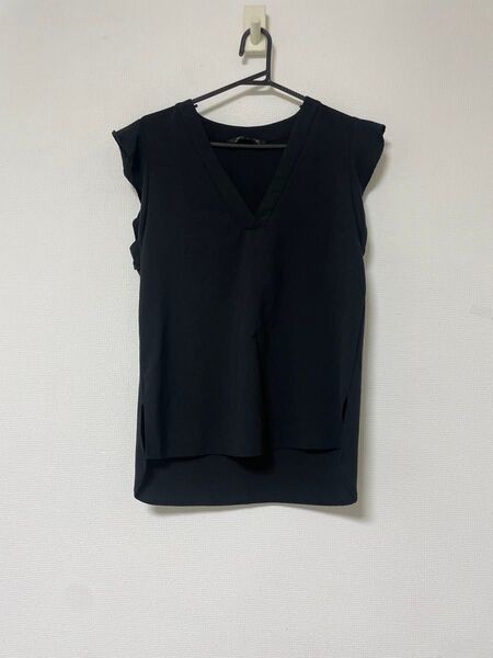 ZARA woman 袖フリルブラウス