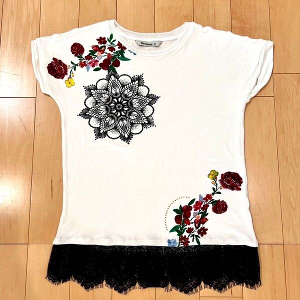 Desigual デシグアル 花柄レース Tシャツ 半袖 デザイン カットソー トップス 半袖Tシャツ