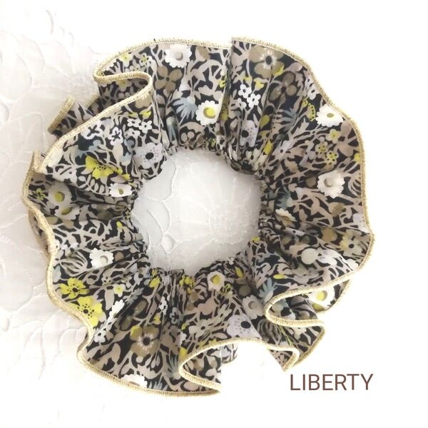 LIBERTY タナローンのひらひらシュシュ フィッツジェラルド×ゴールドラメ
