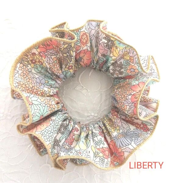 LIBERTY タナローンのひらひらシュシュ マーガレットアニー×ゴールドラメ お揃いゴムつき