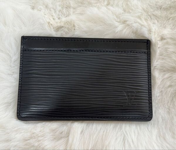 LOUIS VUITTON ルイヴィトン エピ カードケース ノワール 黒
