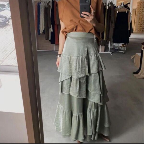 光沢が綺麗()!!★AMERI★ STRAGGLY TIERED SKIRT ロングスカート フリル グリーン