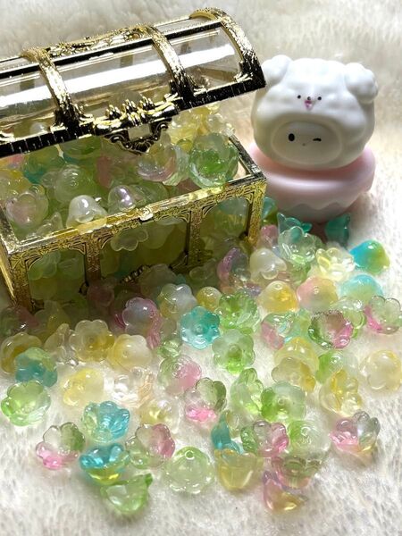 No.93 鈴蘭ビーズ ガラス製 200個 在庫4袋