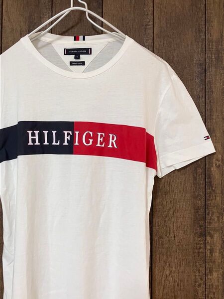 TOMMY HILFIGER トミーヒルフィガー Tシャツ デカロゴ プリント