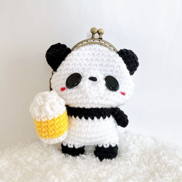 ビール大好きパンダちゃん ミニがま口キーホルダー コインケース 小物入れ あみぐるみ ハンドメイド