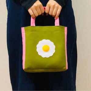 ハンドメイド フェルトのミニトートバッグ【黄緑×ピンク】