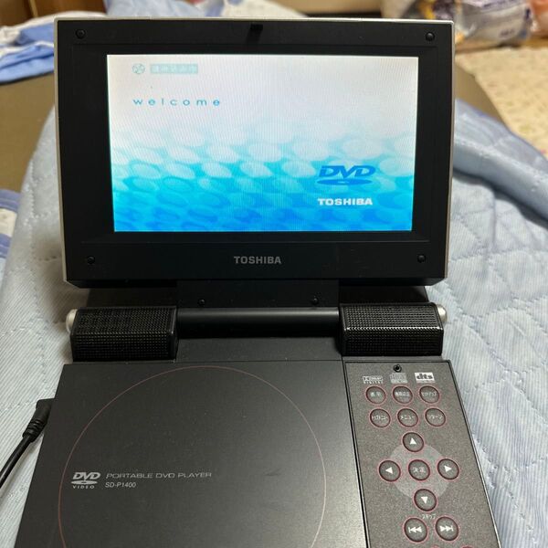 TOSHIBA ポータブルDVDプレーヤー SD-P1400