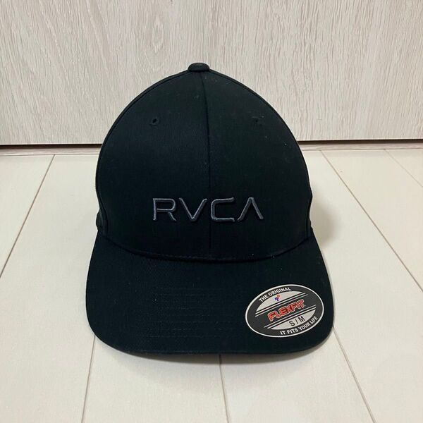 未使用☆RVCA ベースボールキャップ ルーカ 帽子 BB CAP FLEX FIT