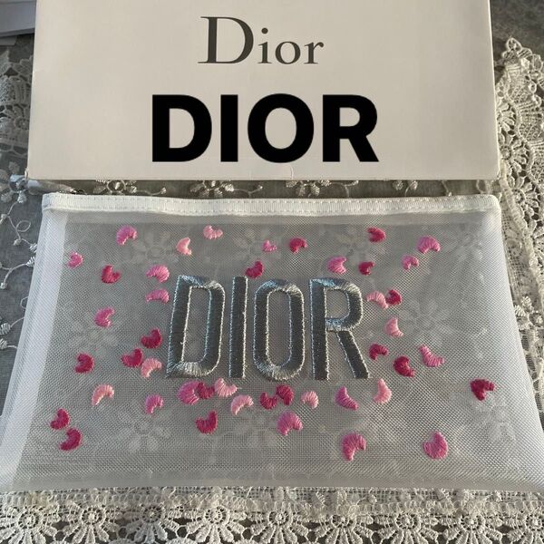 Dior ★ノベルティ メッシュポーチ★DIORロゴ、ピンク ハート 刺繍入り★新品未使用★お箱付き