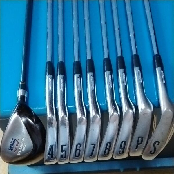 ブリジストンゴルフセット JsキャビティバックアイアンセットR(FCM5.5)(FORGED) Newingユーティリティ20度R