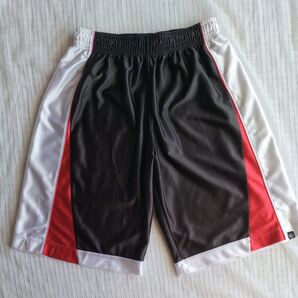 【ヒマラヤ ビジョンクエスト バスケ ハーフパンツ Lサイズ】黒 ショートパンツ