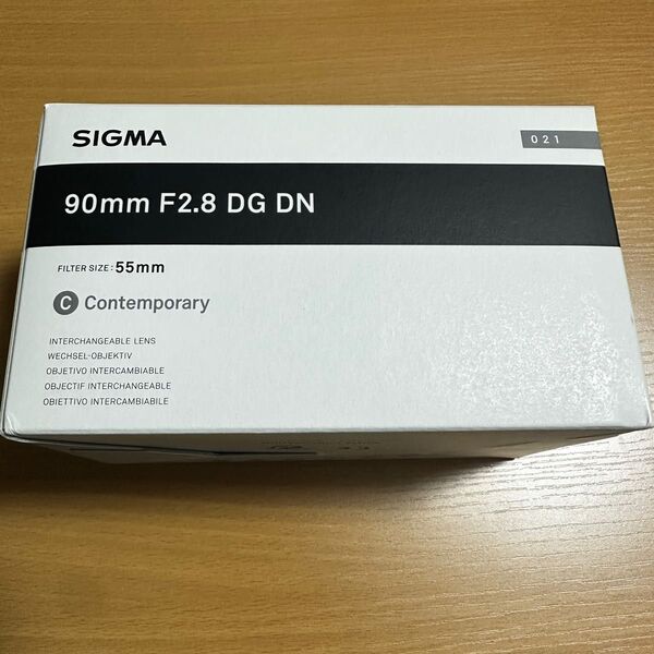 SIGMA 90mm F2.8 DG DN Contemporary
