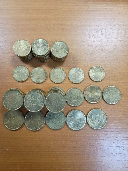 10,20,50ユーロセント まとめ売り 12.6ユーロ アクセサリー素材 古銭 硬貨 コレクション 外国コイン