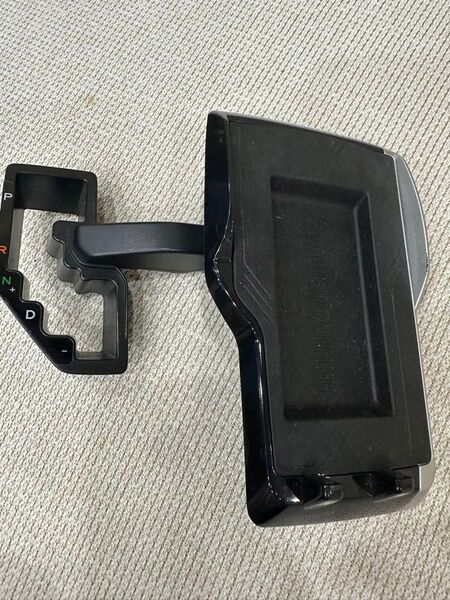 槌屋ヤック 車載ホルダー スマホトレイ トヨタ 60系 ハリアー専用 SY-HR8