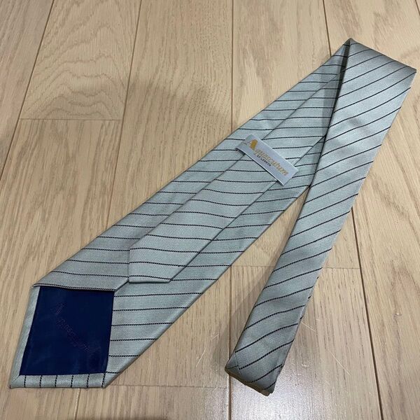 Aquascutum アクアスキュータム シルクネクタイ 1