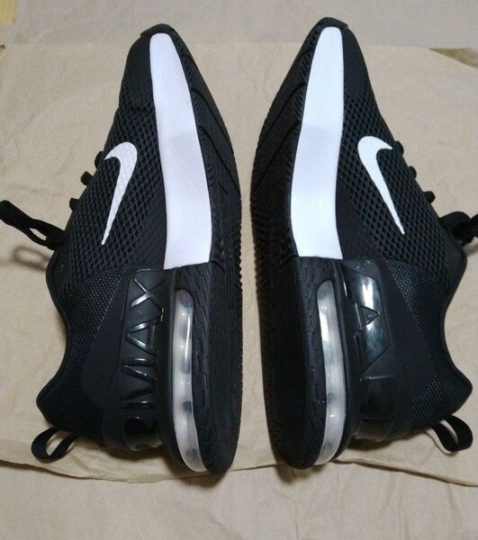 テニスシューズナイキエアマックス NIKE 28 cm