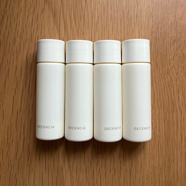 ディセンシア ローション 敏感肌用化粧水 20mL×4本 (80ml)