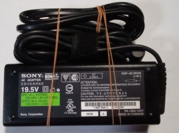DS005◆SONY◆ACアダプタ◆VGP-AC19V35/PA-1900-12SY◆19.5V-4.7A◆ノートPC用電源コード