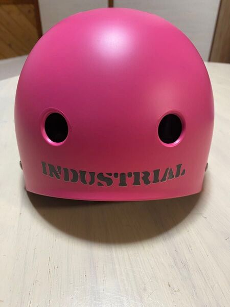 ヘルメット INDUSTRIAL インダストリアル スケボー BMX キッズ