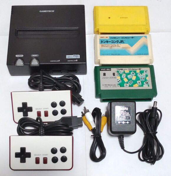 FC ファミコン互換機 ネオファミ 本体一式 訳あり + ソフト3本 動作確認済み 中古品