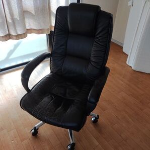 オフィスチェア キャスター付き 黒 ブラック系 レザー調