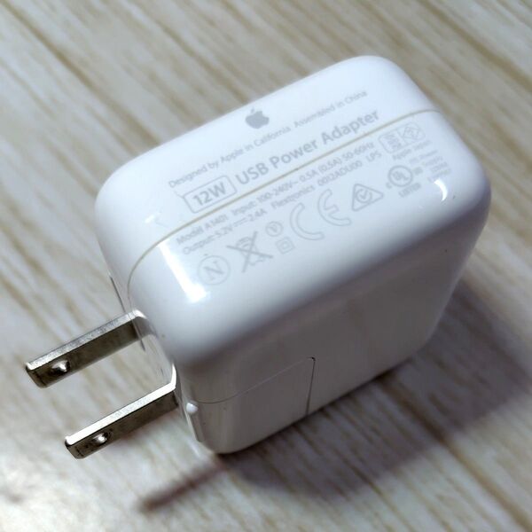アップル 純正 12W USB Power Adapter A1401