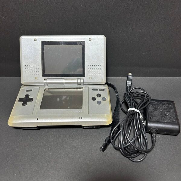 Nintendo DS 初代 本体 充電器付き ニンテンドーDS プラチナシルバー