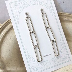 レクタングル3連 ピアス スクエア チェーン シルバーカラー ◯ハンドメイド◯