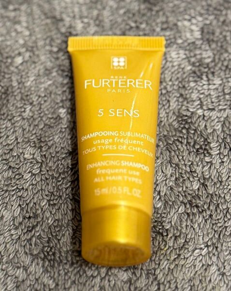 【新品】ルネフルトレール 5センス シャンプー 15ml トラベルサイズ 旅行用 携帯 スパ お試し オイル ツヤ髪