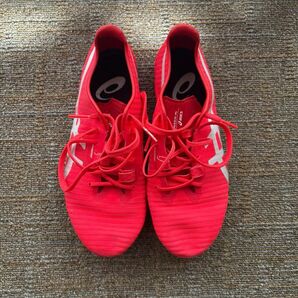 ASICS スパイクシューズ レッド