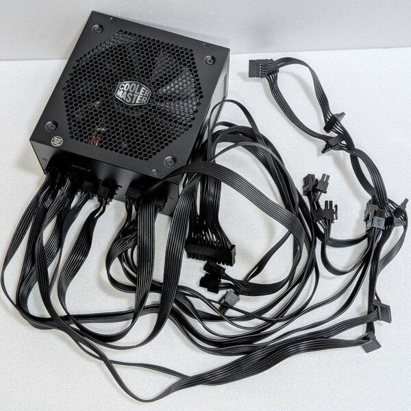 ★★送料込 動作確認済 ATX電源750W COOLERMASTER V750(MPY-7501-AFAAGV) 80+GOLD