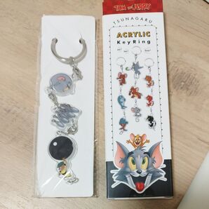 トムとジェリー つながるアクリルキーリング B