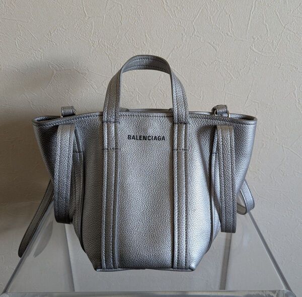 ■美品■BALENCIAGA/バレンシアガ/ノースサウス/ エブリデイ/ハンドバッグ/ショルダーバック/シルバー/2way