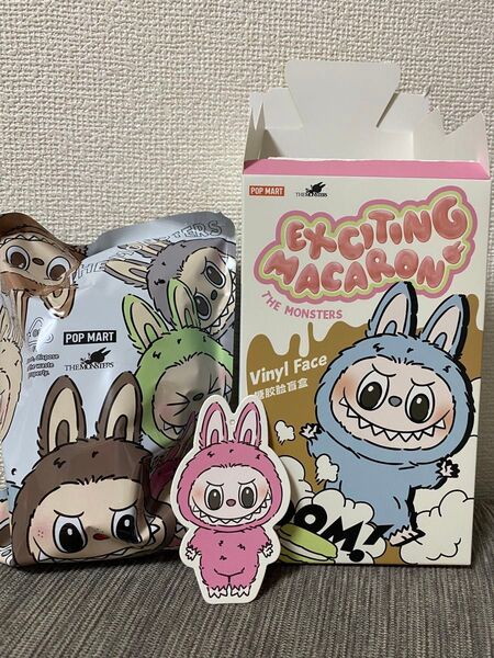 正規品 THE MONSTERS Exciting Macaron Lychee Berry ぬいぐるみ ラブブ マカロン