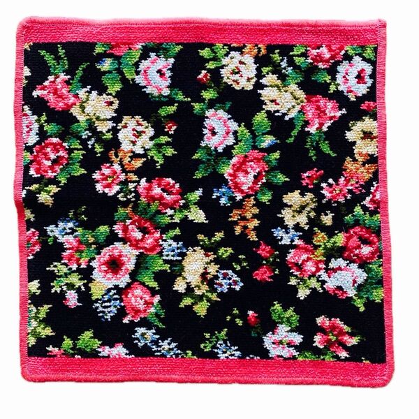 新品 FEILERフェイラー 大判タオルハンカチ 花柄 ブラック 縁ピンク 値下げ交渉不可