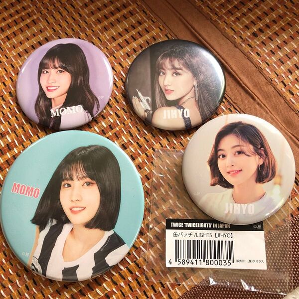 TWICE モモ ジヒョ JIHYO MOMO 缶バッジセット 平井もも トゥワイス LIGHT 2019ツアー