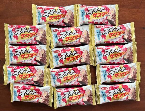 【数量限定】有楽製菓 スイートサンダー いちごケーキ味 14個