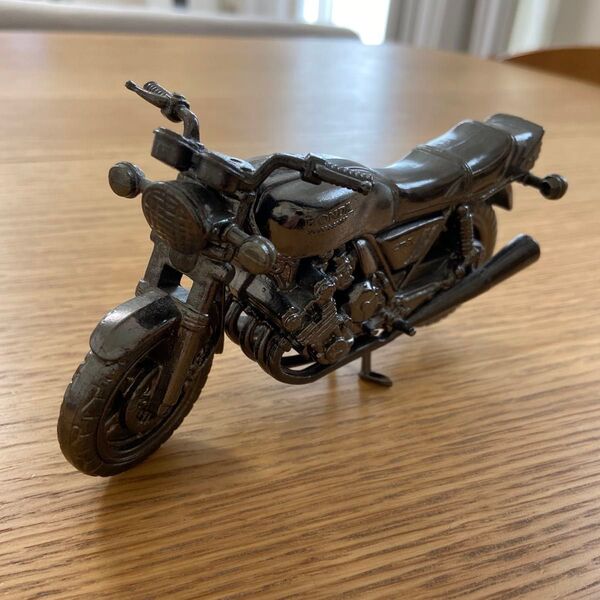 レッドバロン 世界の名車シリーズ CBX レプリカ アンティーク